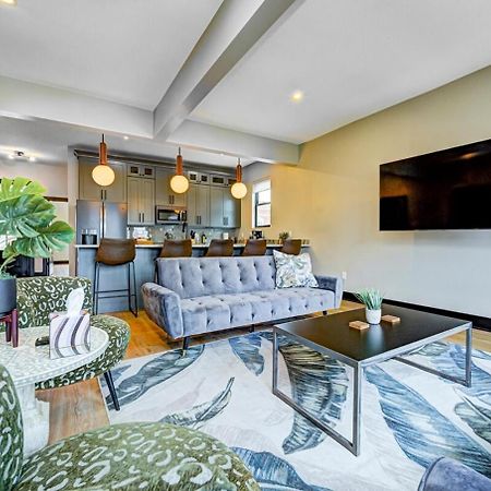 It'S All Good - Two Homes Sleeps 18 Indianapolis Bagian luar foto
